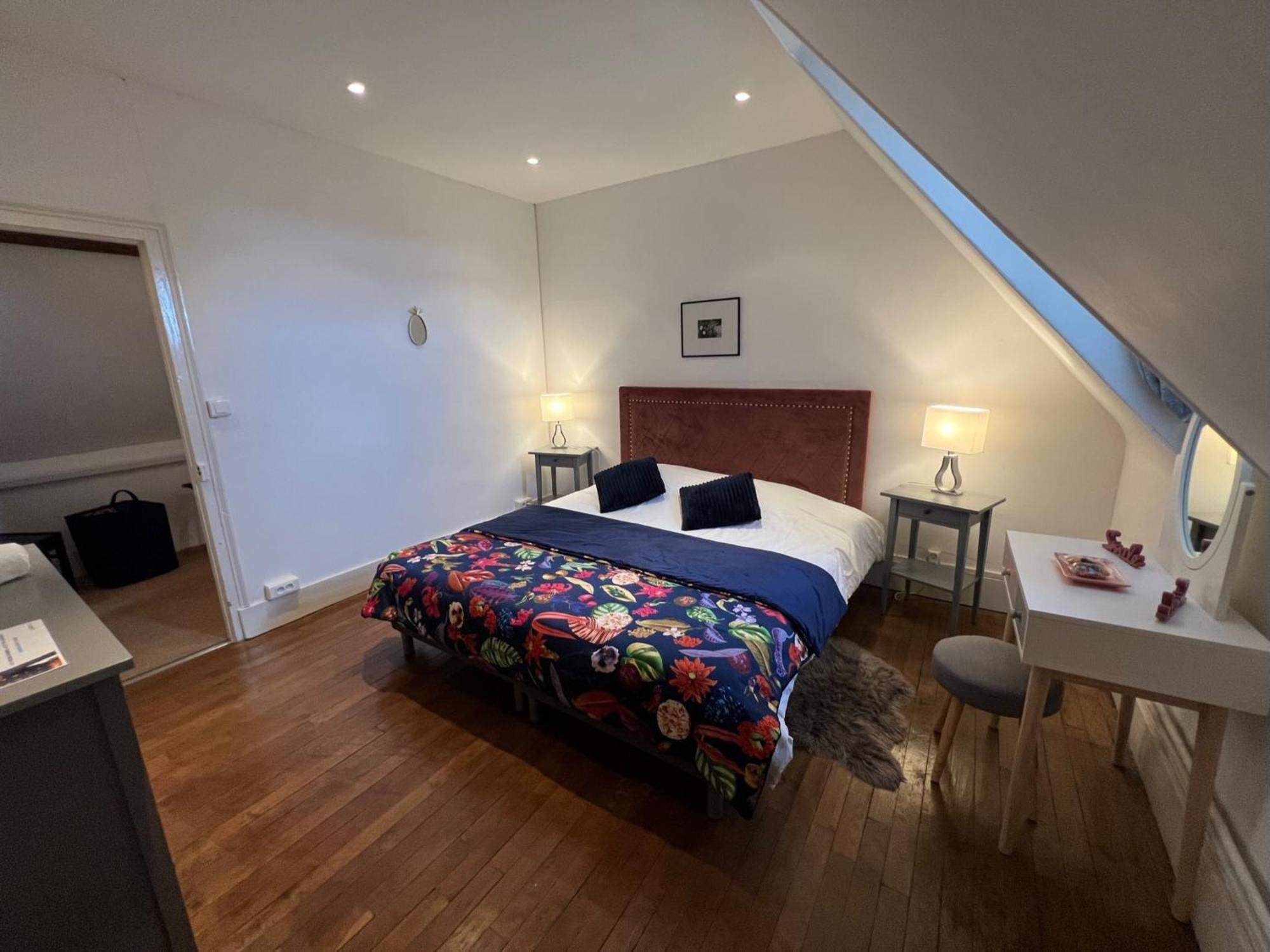 Bed and Breakfast Le Prieure De Buffon Zimmer foto