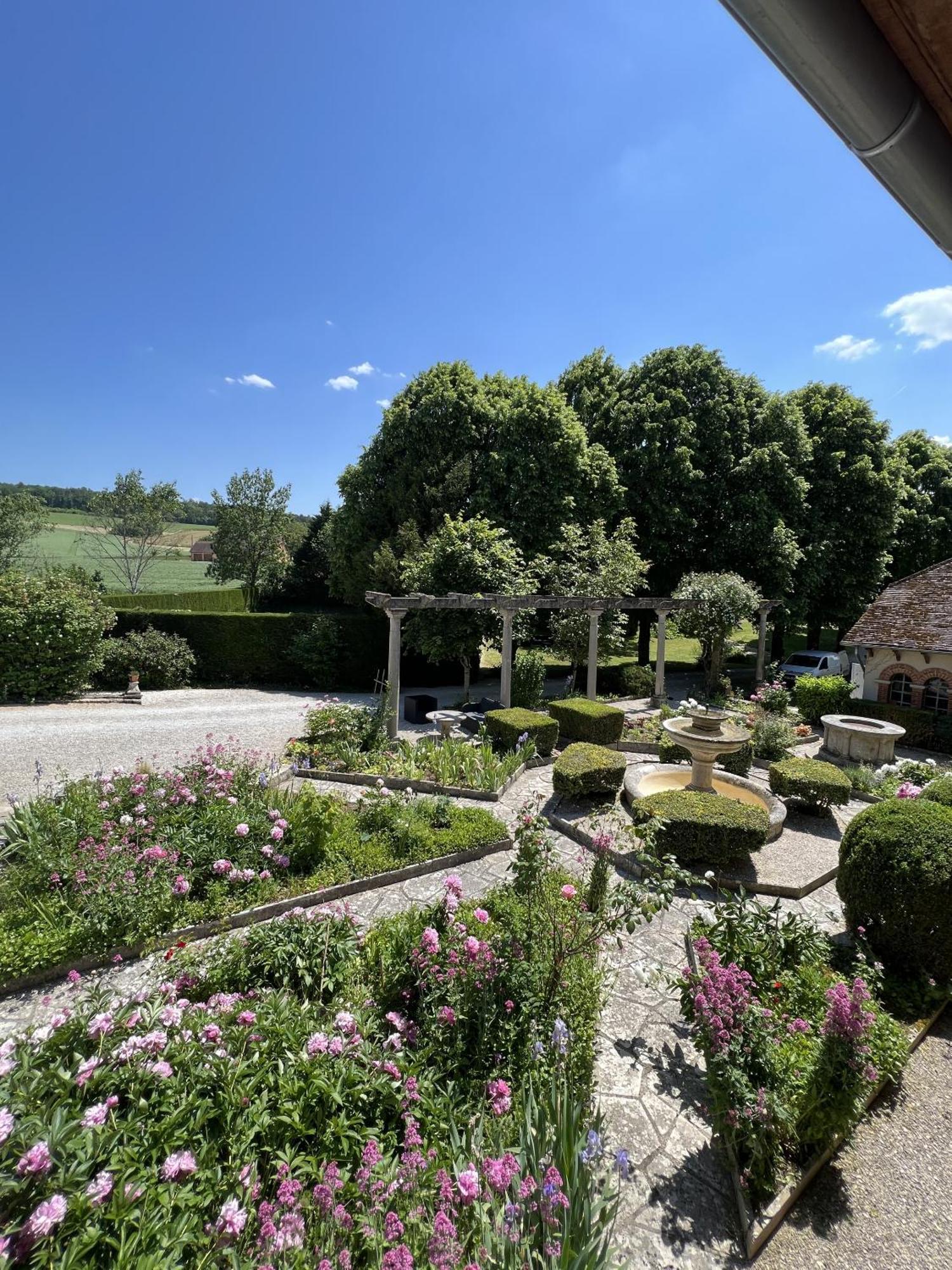 Bed and Breakfast Le Prieure De Buffon Zimmer foto